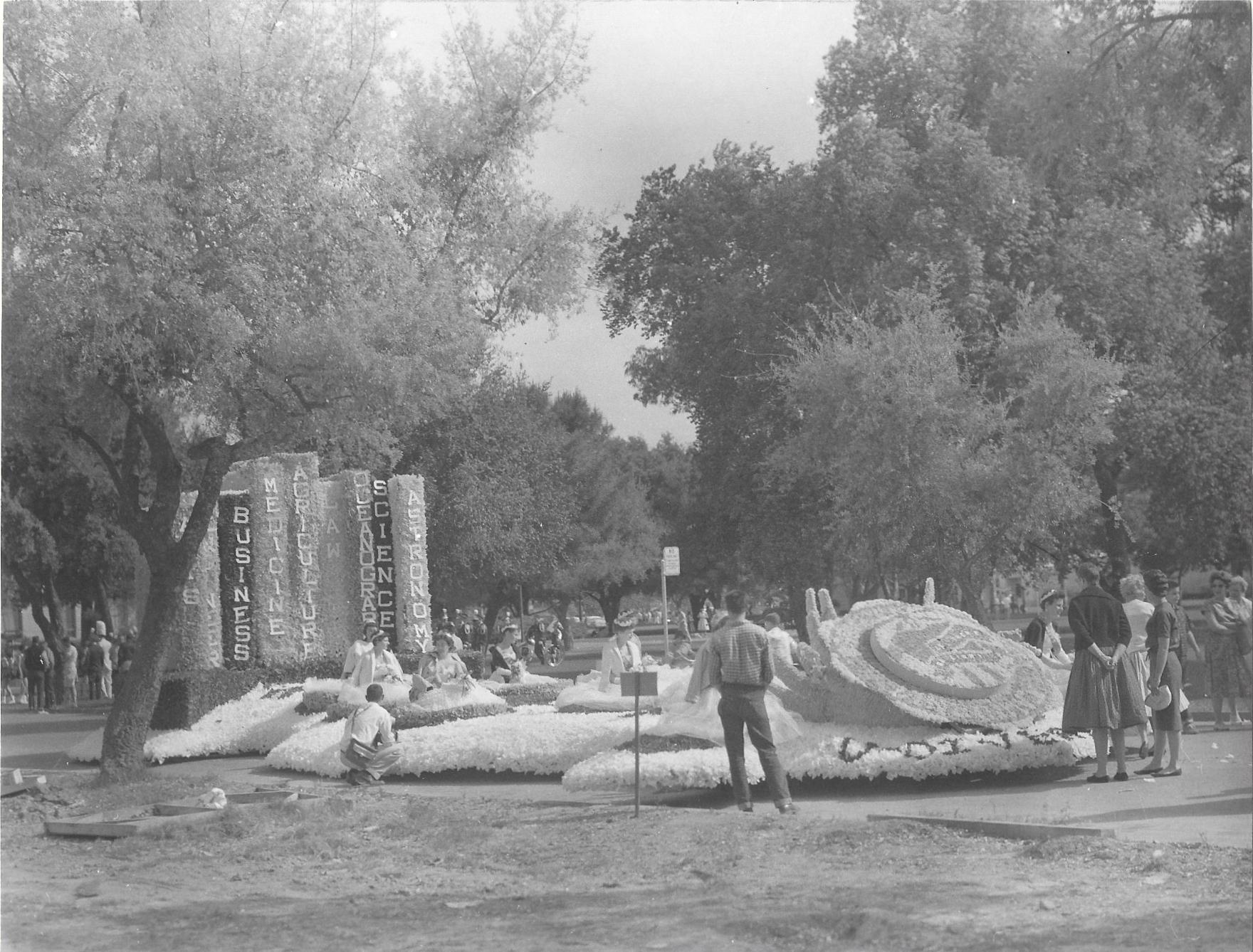 Food Technology float at the 1958 UC Davis Picnic Day